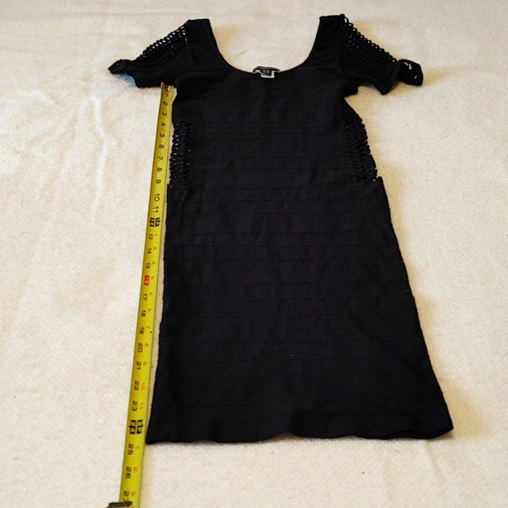 Bebe dress